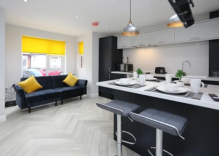No1 Luxury Service Apartments