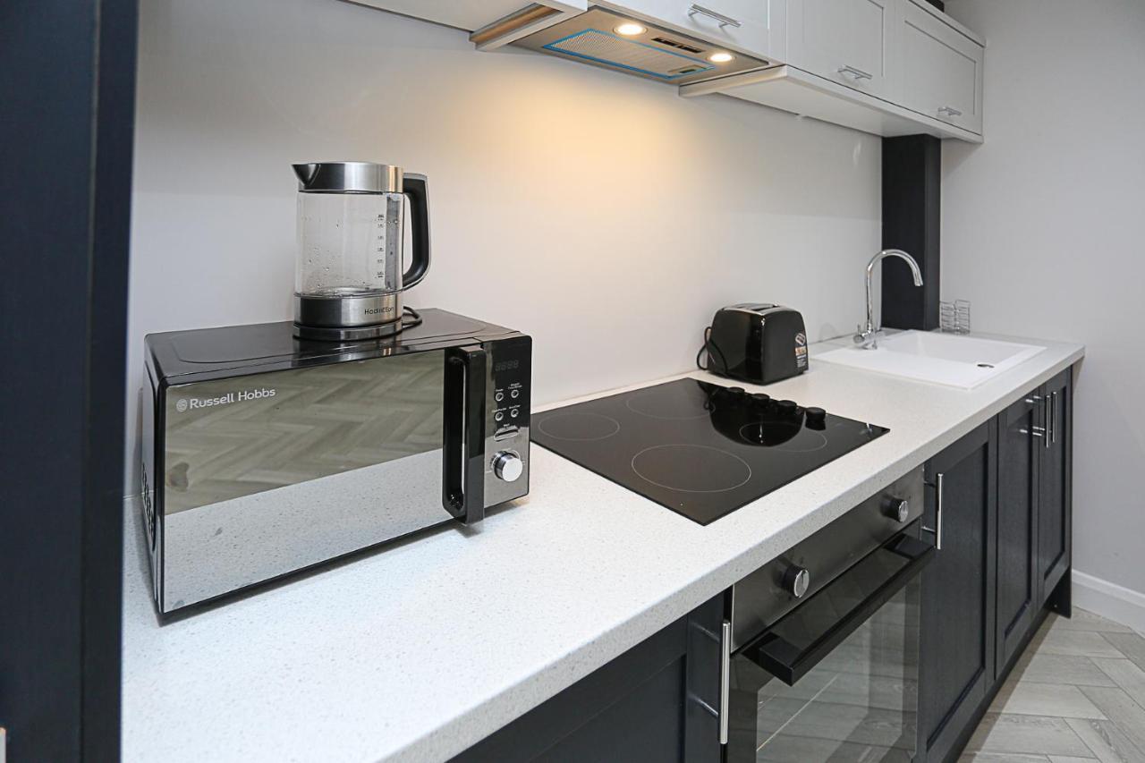 No1 Luxury Service Apartment *