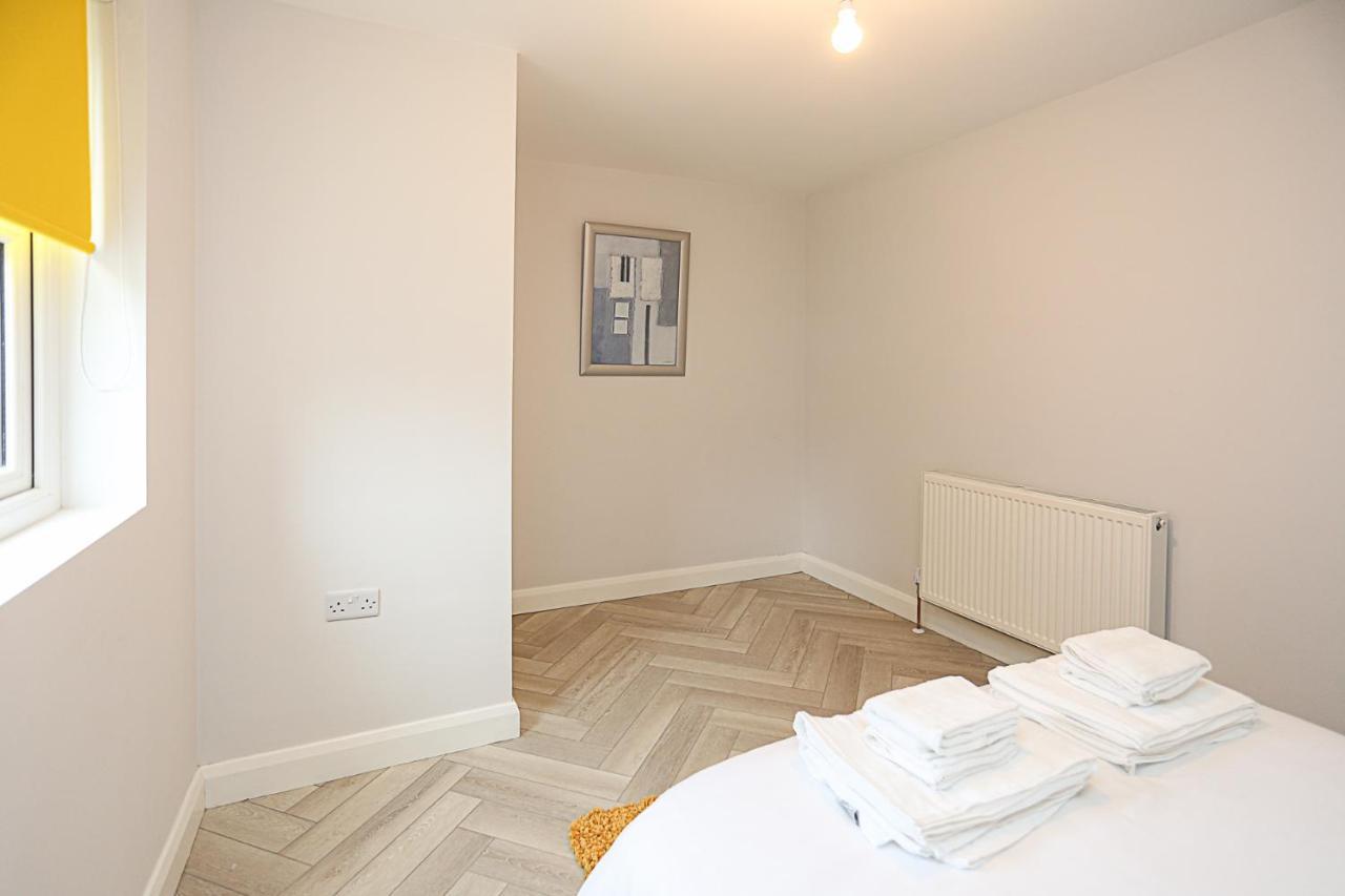 No1 Luxury Service * Belfast
